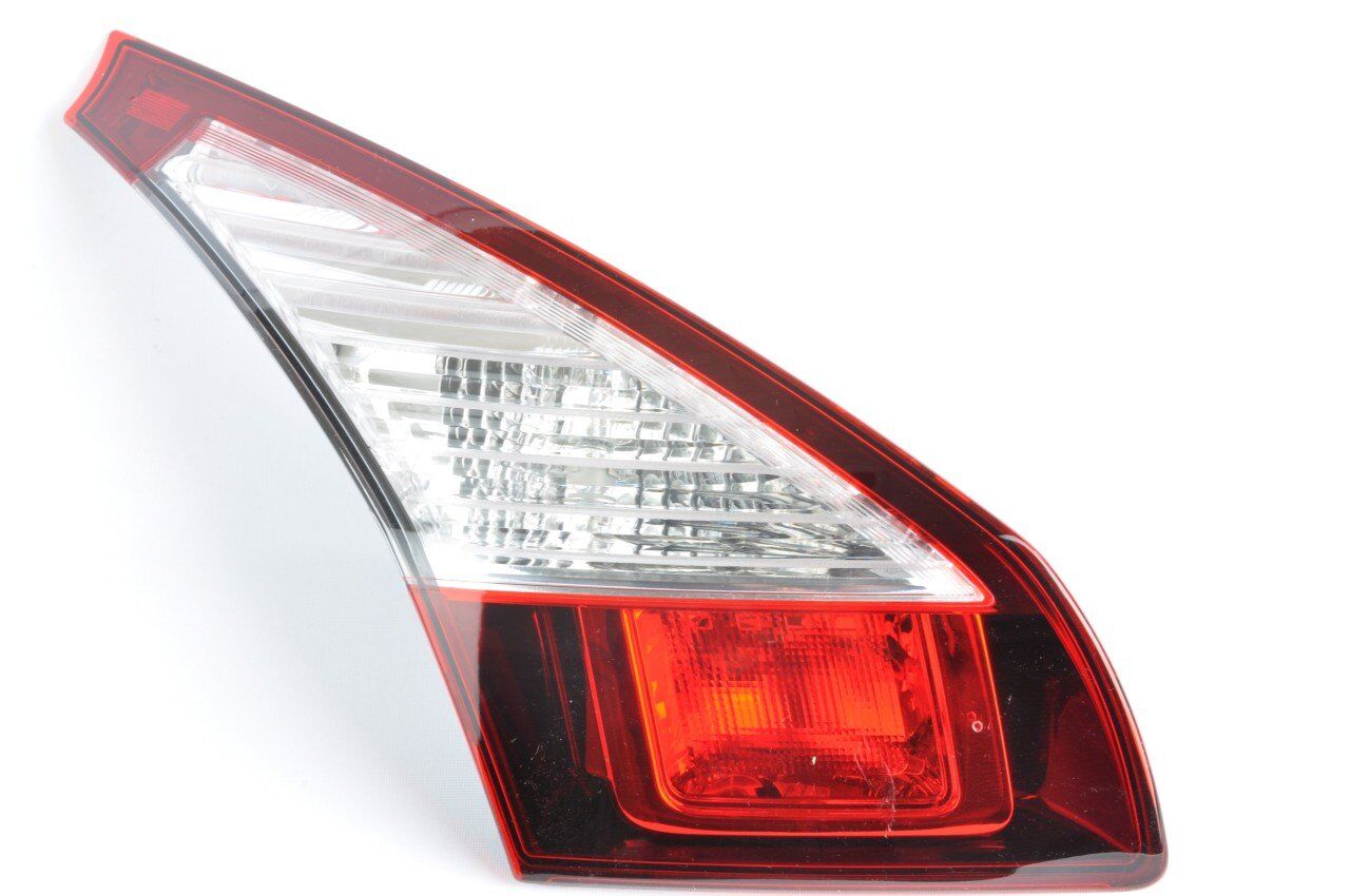 Megane 3 Stop Lambası Sol İç Koyu Renk 265557070R-Pleksan