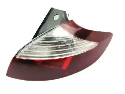 Megane 3 Stop Lambası Sağ Dış Koyu Renk 265501650R