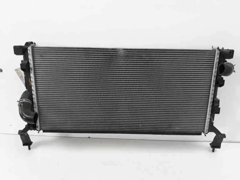 Laguna 3-III Motor Su Radyatörü 1.6 16V K4M (2007-2015) 214100003R-214100001R -Behr