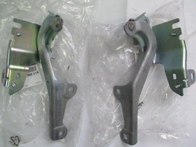 Laguna 3-III Sağ Kaput Menteşesi (2008-2015) 654000001R -Renault Mais