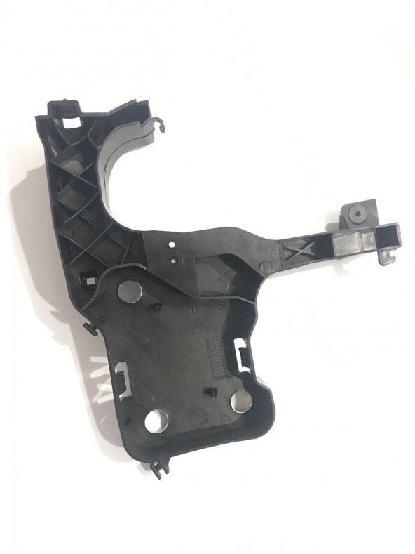 Megane 2-II Sol Far Sacı Plastiği (2003-2010) 8200137495 -Renault Mais