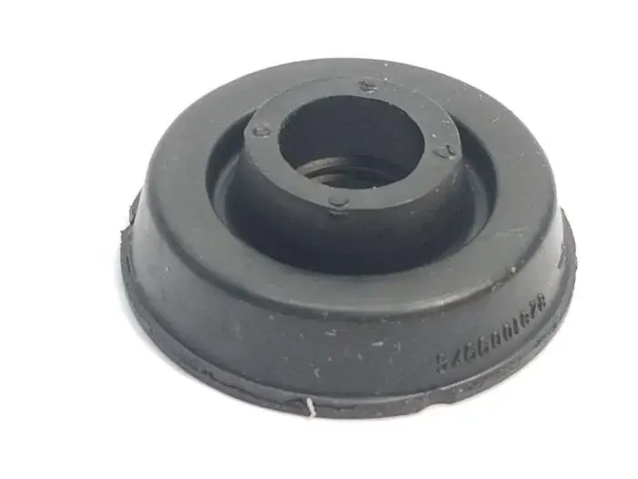 Laguna 2-II Trafic 2-II Külbütör Üst Kapak Civata Contası 8201009975 -Renault Mais