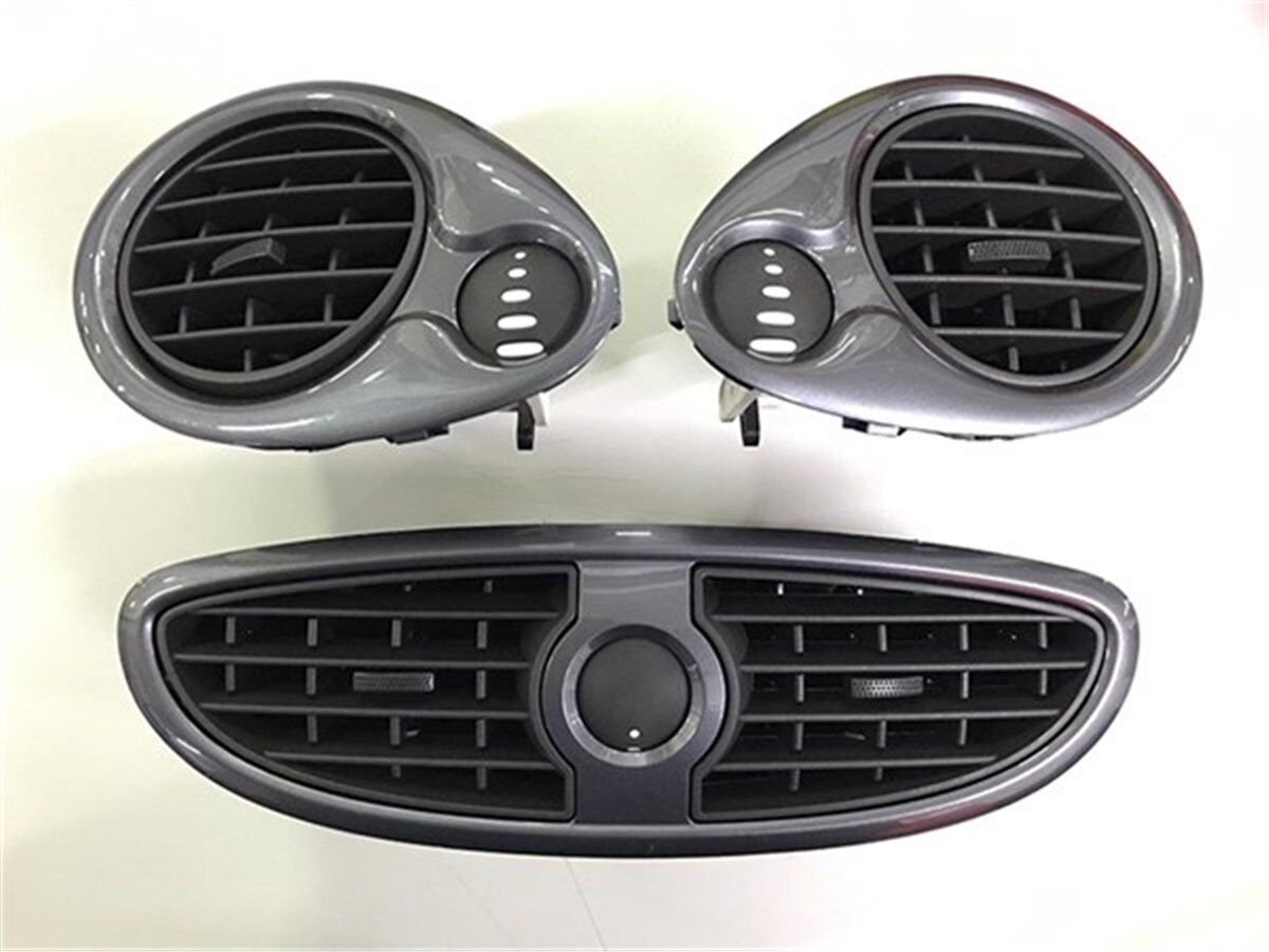 Clio 3 Ön Göğüs Torpido Havalandırması Komple Parlak 7701208585-Orjinal