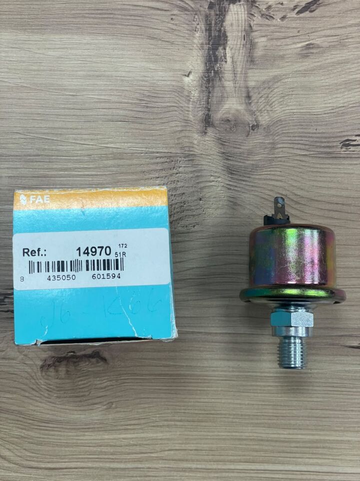 R21 R25 Espace I Yağ Basınç Sensörü 7700805824-Fae