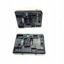 Megane 4-IV Clio 5-V UPC Beyni 284B64086R -Renault Mais